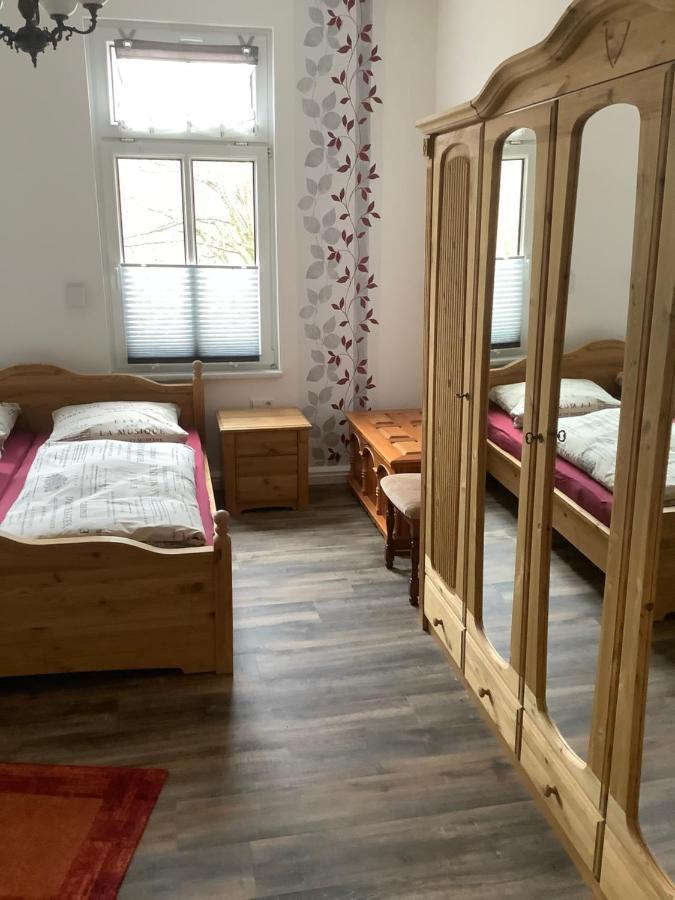 Schoene Ferienwohnung ไอเซนัค ภายนอก รูปภาพ